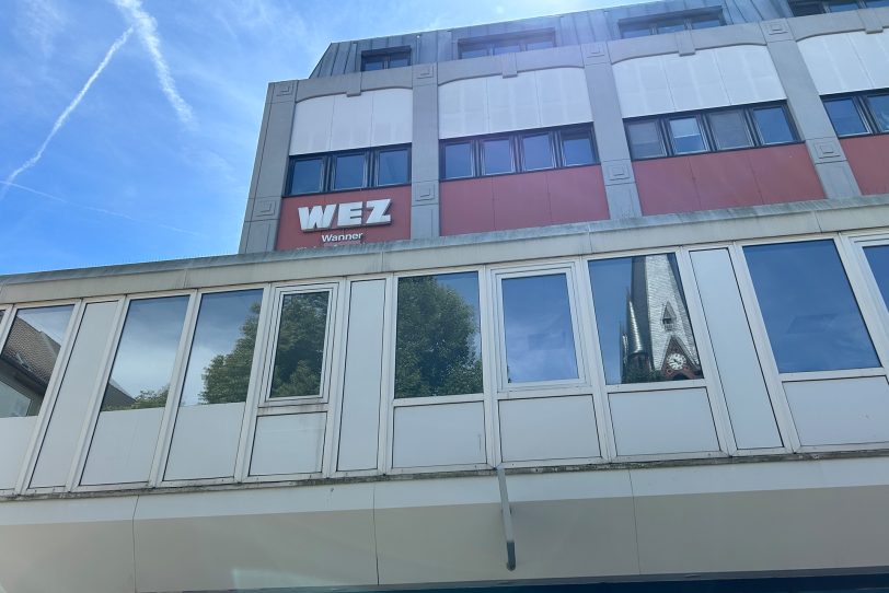 Das WEZ an der Hauptstraße.