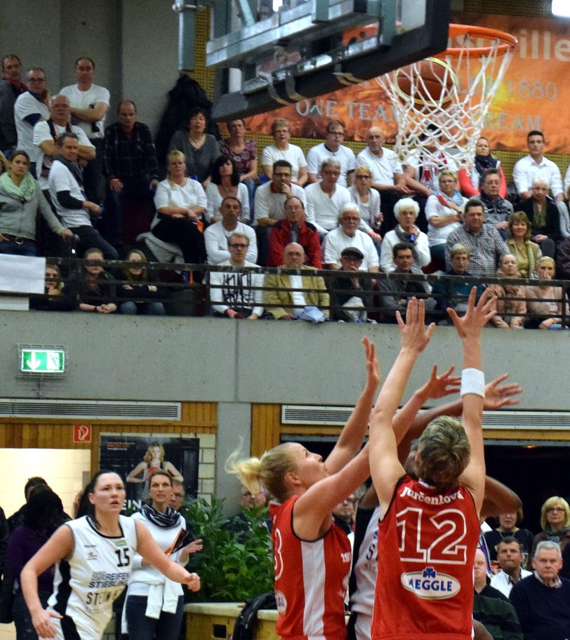Top4-Halbfinale Herner TC gegen Wasserburg.