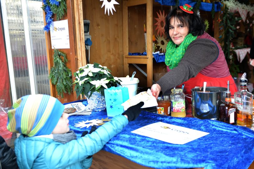 Weihnachtliches auf dem Markt der WfB.