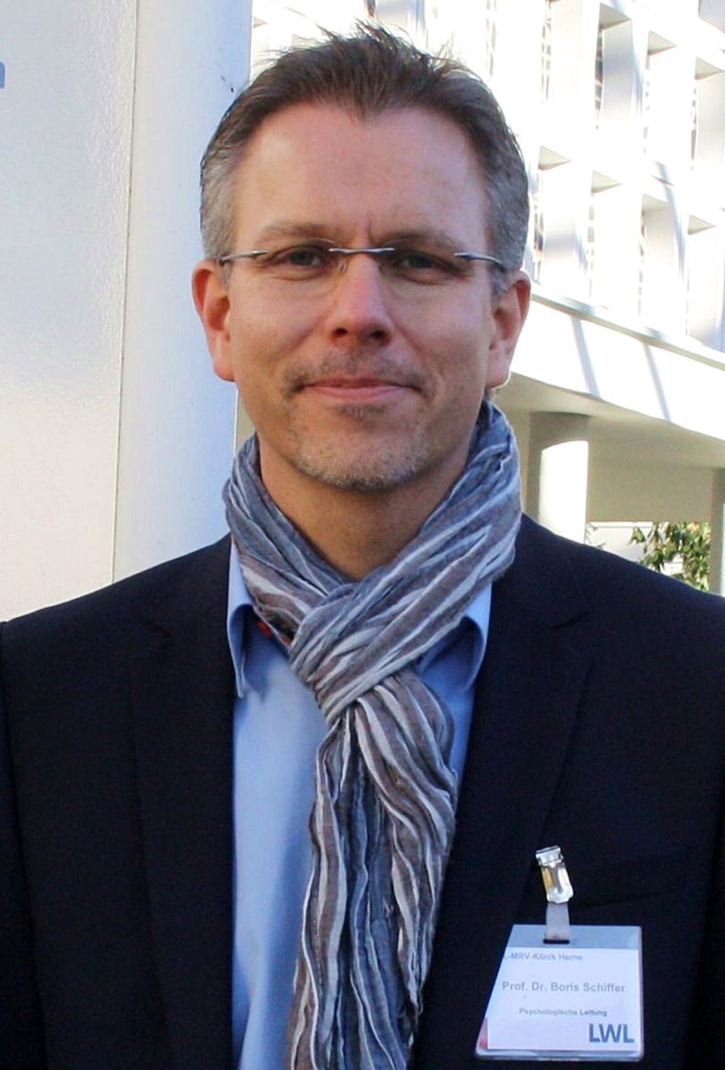 Prof. Dr. Boris Schiffer