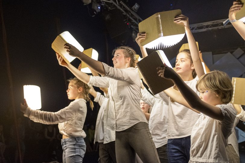 „Kuriosum“: Öffentliche Generalprobe beim Familiencircus Schnick-Schnack in Herne (NW), am Sonntag (16.06.2019).