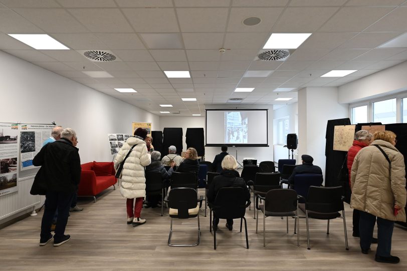 Ausstellung des Historischen Vereins Herne / Wanne-Eickel bei der Jubiläumsfeier des City Centers.