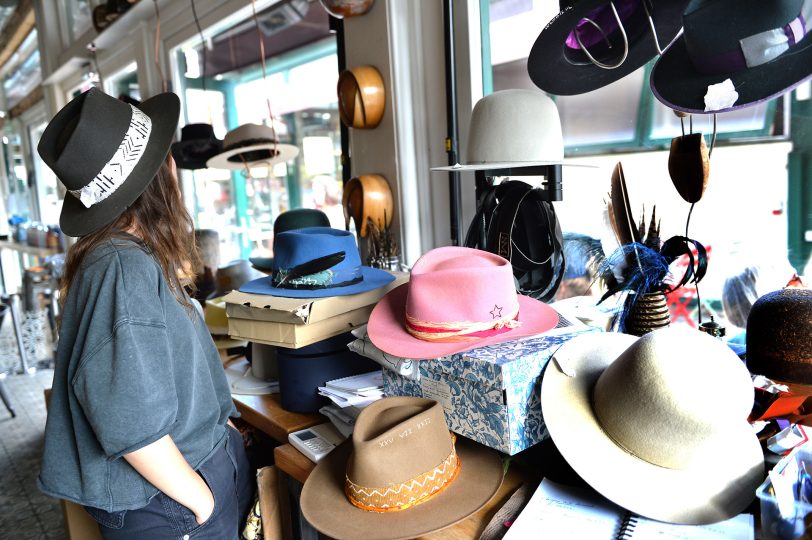 Die Sonntagsführung mit dem Titel „Gut behütet“ lockt in den Schlosspark.