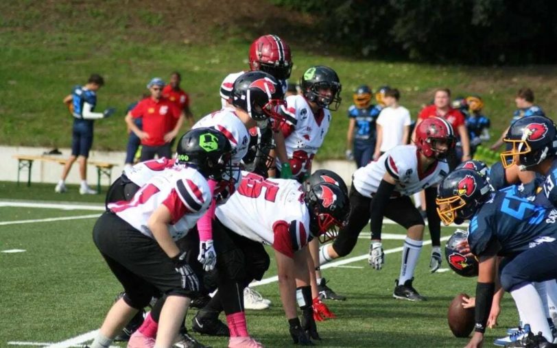 Die U16 der Black Barons besiegte zusammen mit der SG Iserlohn Titans/ Coesfeld Bulls die SG Bielefeld/ Kachtenhausen mit 34:8.