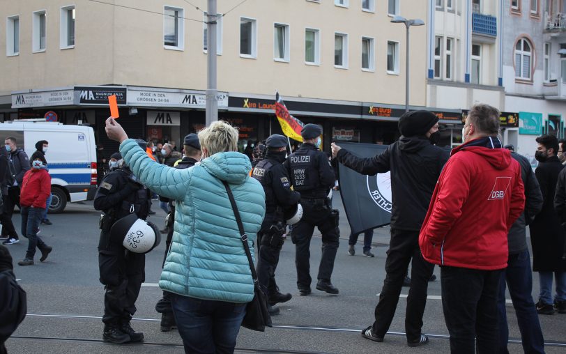 Demonstration von Impfgegnern in der Wanner Innenstadt und Gegendemo vom Bündnis Herne am Sonntag (6.3.2022).