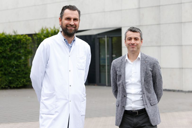 v.l. Prof. Dr. Lars Schimmöller ist der neue Klinikdirektor des Instituts für Diagnostische, Interventionelle Radiologie und Nuklearmedizin des Marien Hospital Herne. Im Bild mit Stephan Fanselow, Mitglied der Geschäftsleitung der St. Elisabeth Gruppe
