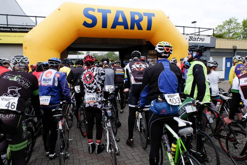 200 Langstreckenfahrer waren am Start.