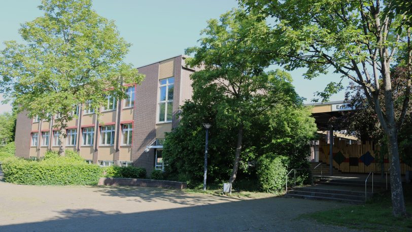 Der Schulhof der Erich-Fried-Gesamtschule.