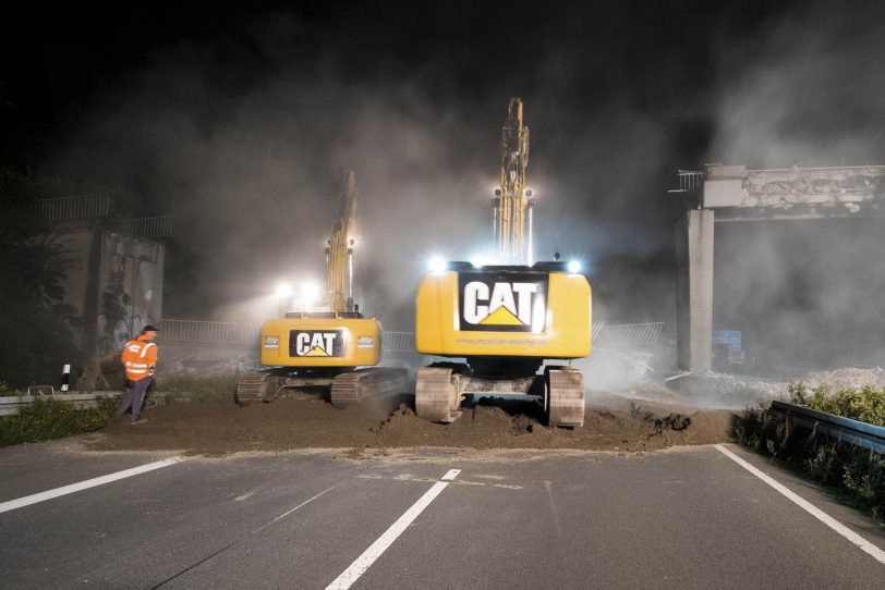 Bagger werden den Rastplatz an der A43 erobern.