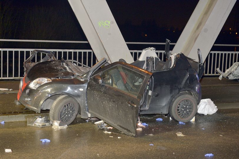 Unfall auf der Kanalbrücke Dorstener Straße.