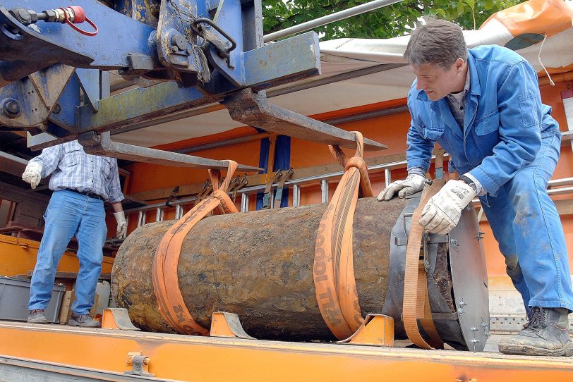 Röhlinghausen 2005: Damals wurde eine Luftmine entschärft, die ähnlich groß ist wie die jetzt gefundene Bombe auf dem Heilmanngelände.