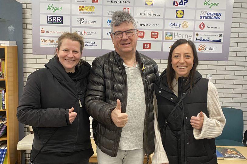 Der SV Wanne 11 hat seinen Weihnachtsdorf-Erlös in Höhe von 1.500 Euro an die Herner Tafel gespendet.