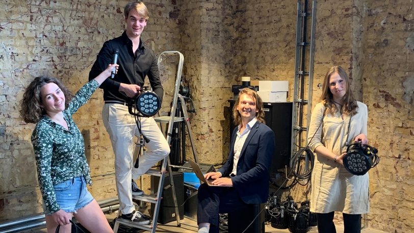 Vorstellung zum Hin&Herbert 2020 in Corona-Zeiten: (v.li.) Projektkoordinatorin Sophie Hörner und das Orga-Team Stefan Bradler, Chris Wawrzyniak und Laura Dieckmann.