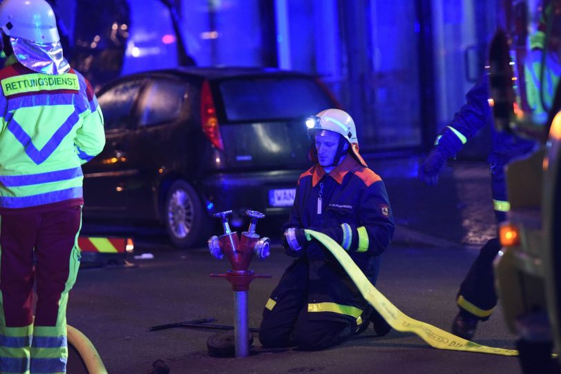 Brand in einem Gewerbeobjekt an der Gelsenkirchener Straße