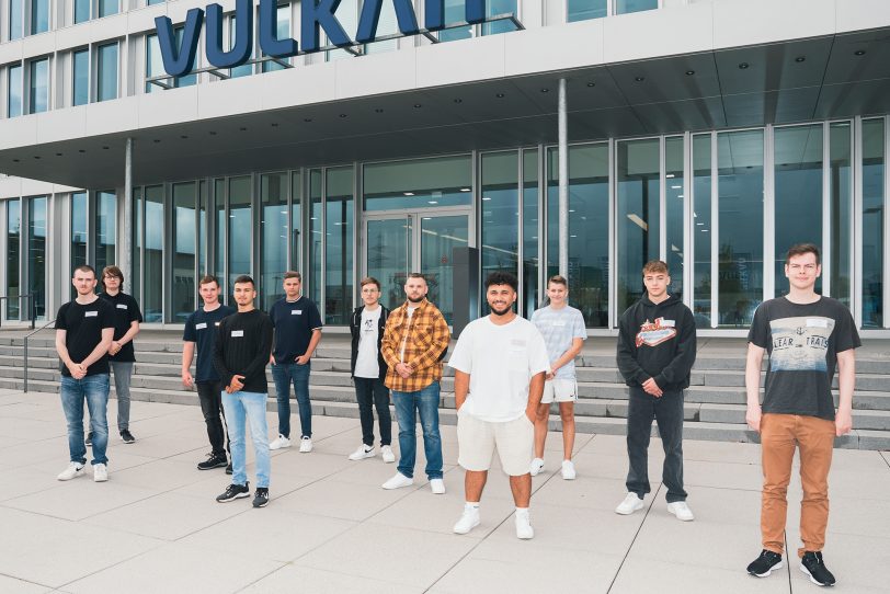 Zwölf neue Azubis starteten am 1. August bei Vulkan ihre Ausbildung.