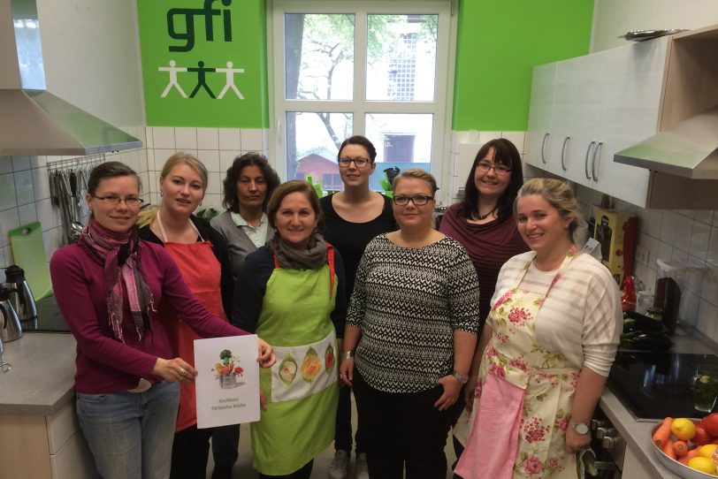 Teilnehmerinnen des Kochkurus der gfi.
