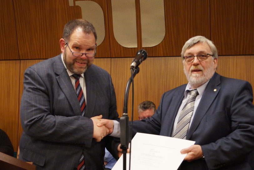 v.l. Bischof Andreas Nabrotzky, Bürgermeister Erich Leichner.
