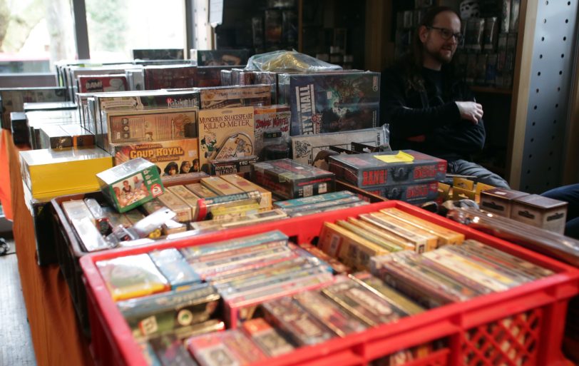 Bücher und Spiele werden wieder angeboten (Archivbild).