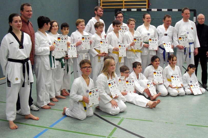 KUP-Prüflinge der BTC Taekwondo Abteilung am 14.12.2017.