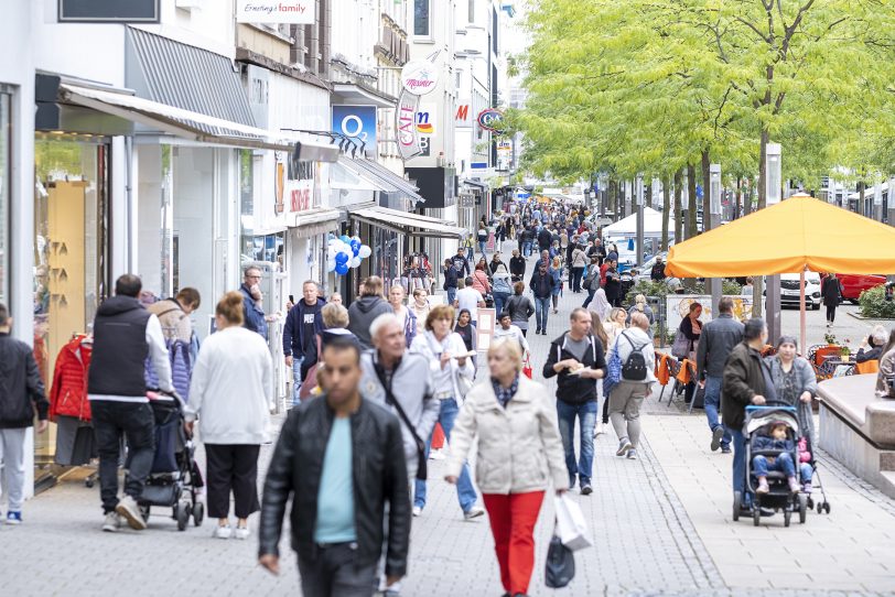 Einige der Geschäfte aus der Herner City um die Bahnhofstraße herum bieten nun die Herner Taler an.