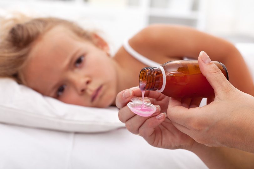 Antibiotika wirken nur gegen bakterielle Infektionen und sind völlig unwirksam, wenn die Erkältung durch Viren ausgelöst wurde.