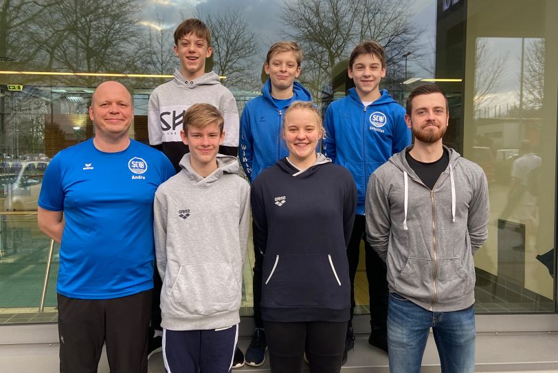 Nachwuchsmannschaft des SC Wiking beim 2. Neujahrsmeeting in Bottrop. Ihre Ausbeute: 21 Medallien.