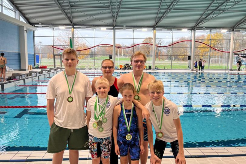 Die sechs Schwimmer vom SC Wiking Herne räumten beim 6. offenen Internationalen Stadtwerke-Cup für Menschen mit und ohne Behinderung in Hamm zahlreiche Medaillen ab.