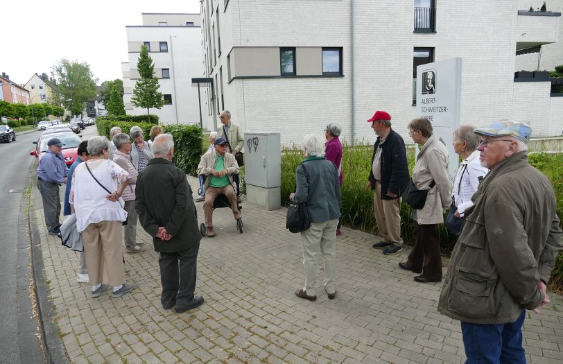 Der Statteilspaziergang der Heimatfreunde führte durch den Osten Röhlinghausen
