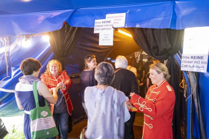 „Kuriosum“: Nachmittagsvorstellung beim Familiencircus Schnick-Schnack in Herne (NW), am Donnerstag (20.06.2019).