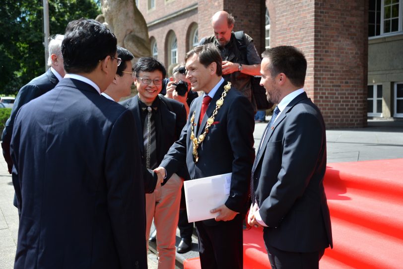 Juni: Empfang der chinesischen Delegation