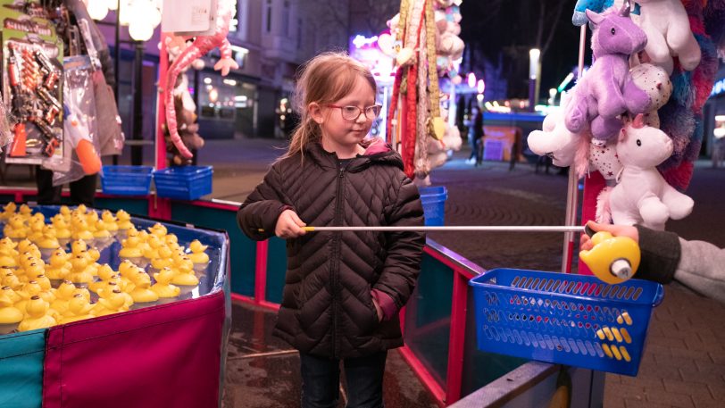 Die Herner City Kirmes am Abend.