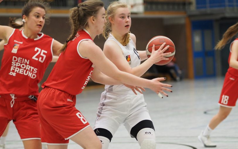 Melina Reich von der WNBL vom Herner TC steuerte viele Punkte in zwei Spielen bei - mit ihr gab es einen Sieg und eine Niederlage.