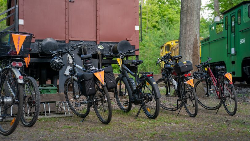 Radeln fürs Lukas-Hospiz - die kleine Ausgabe. Am 30.4.2022 starteten die ersten Gruppen um 10 Uhr am Fritzchen, dem Gleiscafé in Unser Fritz.