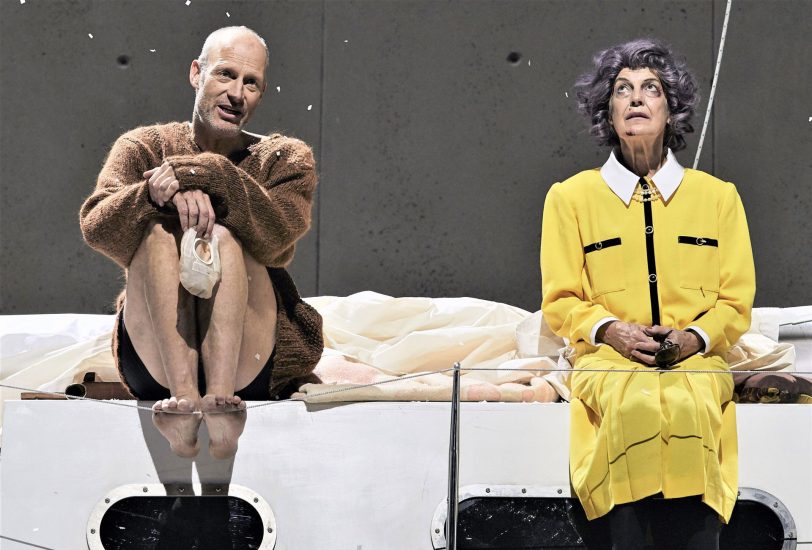 Jan Bosse inszenierte „Eurotrash“ mit Angela Winkler und Joachim Meyerhoff an der Schaubühne Berlin.