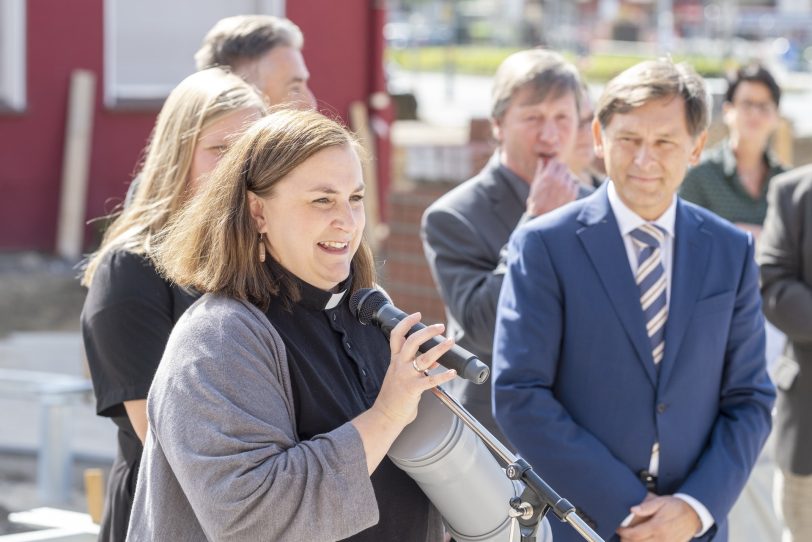 Gottesdienst mit anschließender Grundsteinlegung für den Erweiterungsbau des evangelischen Gemeindezentrums der Kreuzkirchen-Gemeinde am Europaplatz in Herne (NW), am Sonntag (15.09.2019).