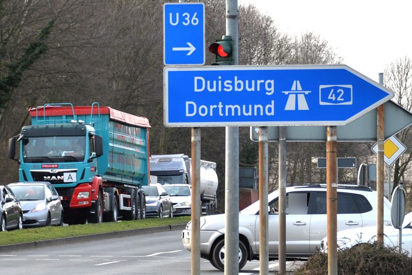 Auf der A42 kommt es zur Gehölzpflege (Archivbild).