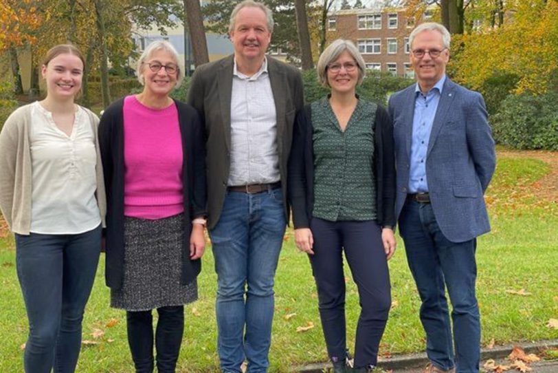 v.l. Jaqueline Ölschläger, Dr. Ulrike Röttger-Goeck, Dr. Rüdiger Haas, Dr. Anke Nießen und Dr. André Jacob referierten zum Thema „Frühe Hilfen in der Kinder- und Jugendpsychiatrie“.