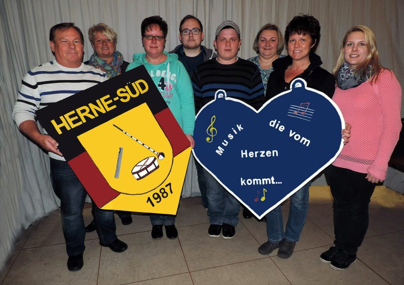 Der neue Vorstand des Spielmannszuges Herne-Süd.