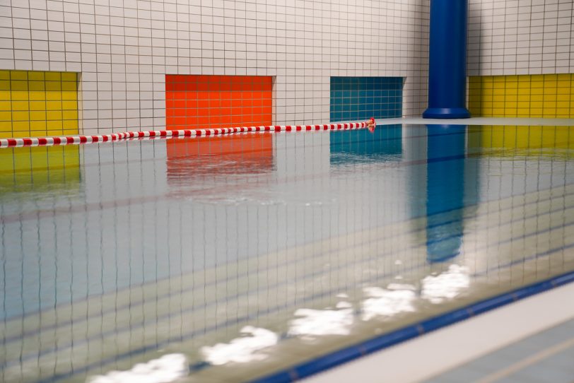 Das Lehrschwimmbecken der Michaelschule ist eines von zweien, die in den Sommerferien 2021 geöffnet bleiben.