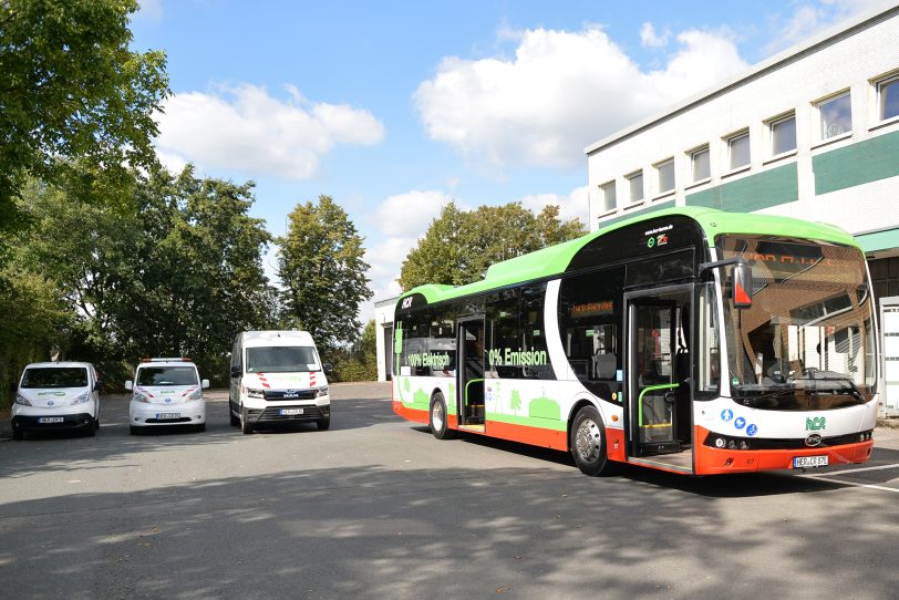 Der erste Elektro-Bus der HCR im September 2020 auf dem Betriebsgelände.