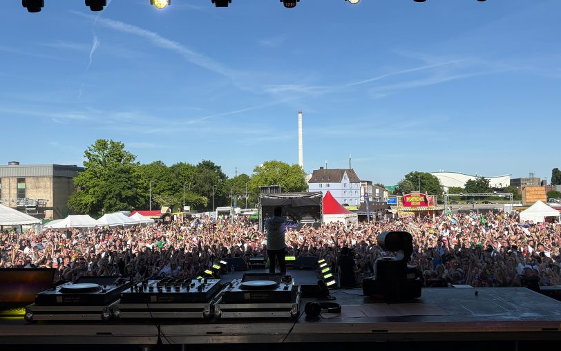 Fotos vom Mallorca-Festival &amp;quot;Crange Total&amp;quot; auf dem Kirmesplatz am Samstag (10.5.2025).