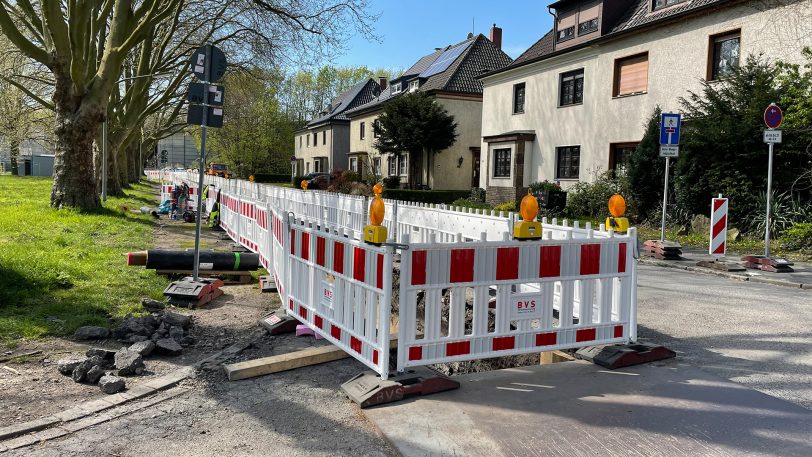 Die Baustelle vom Zechenring aus mit Blick auf die Ilseder Straße.