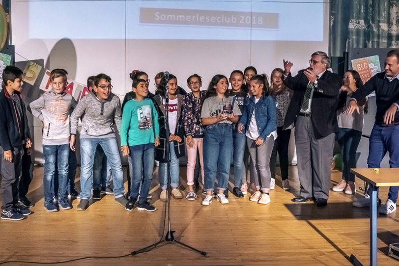 Die Siegerklasse 6a des Gymnasiums Wanne beim Sommerleseclub 2018. (Archivbild)