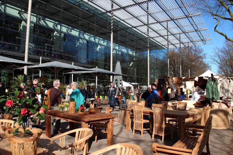 Recklinghäuser Kunstmarkt mit Wintermarkt und Markt der Köstlichkeiten.