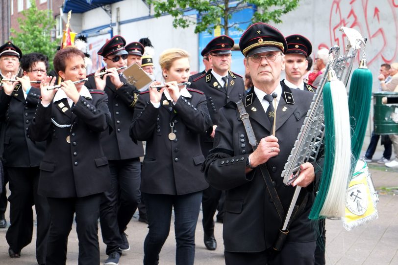 Bergparade des Landesverband der Berg- und Knappenvereine durch die Wanner Innenstadt.