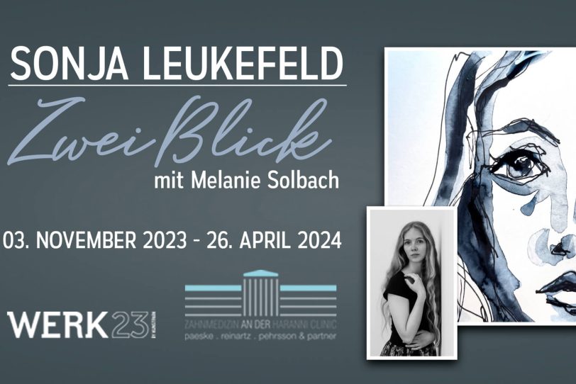 Die Ausstellungseröffnung der Künstlerin Sonja Leukefeld wird gefeiert.
