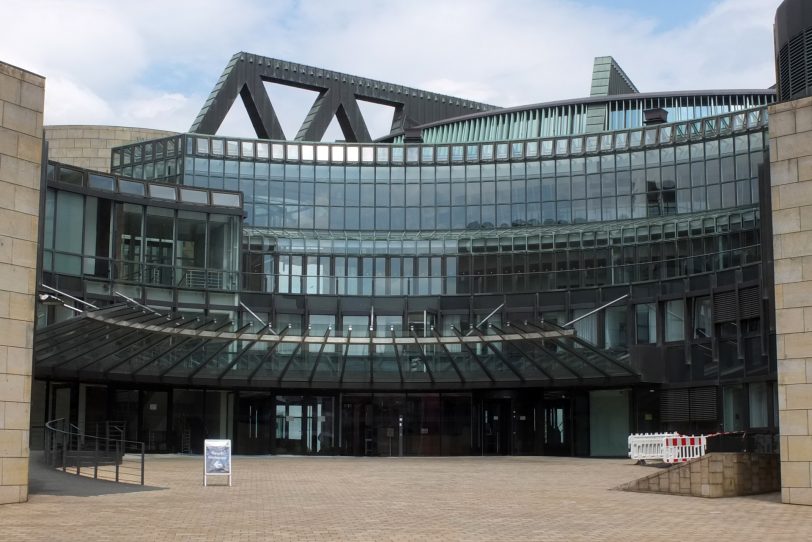 Das Landtagsgebäude in Düsseldorf - hier führt der Abgeordnete Alexander Vogt (SPD) die Besucher umher.