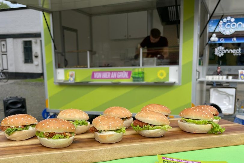 Die Grüne Jugend Herne lud zum Burger essen und Gesprächen.
