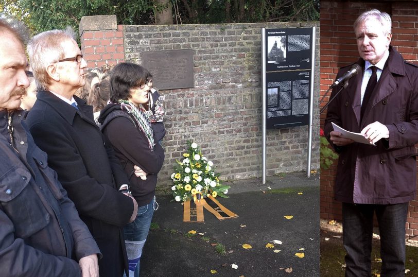 OB Horst Schiereck bei der Gedenkstunde an der Langekampstraße.