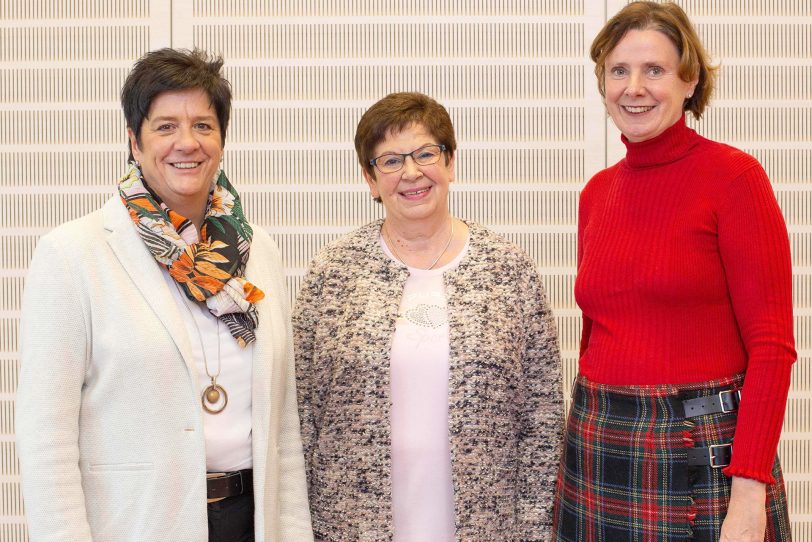 v.l. Marion Schmitz, Sabine Heß, Dr. Sabine Edlinger